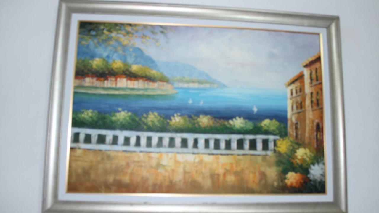 Deni'S Family Apartment In New Blvd Τίρανα Εξωτερικό φωτογραφία
